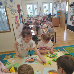 15.04 ,,Gniazda ptaków"