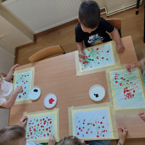  07.05 "Biedronki na łące"